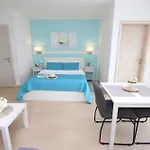 Emanuel Apartment *