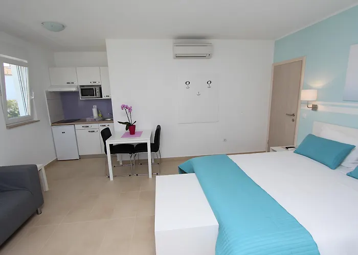 Emanuel Διαμέρισμα Ρόβινι