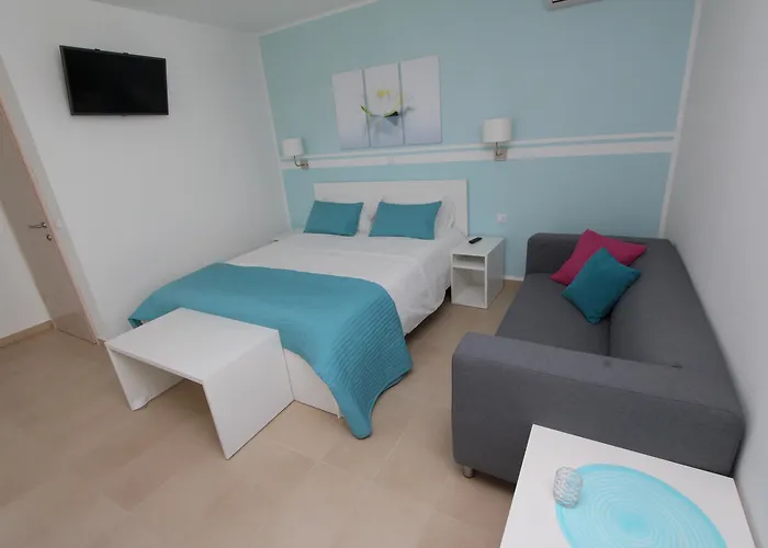 Emanuel Διαμέρισμα *