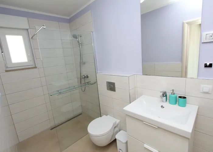 Emanuel Διαμέρισμα Ρόβινι