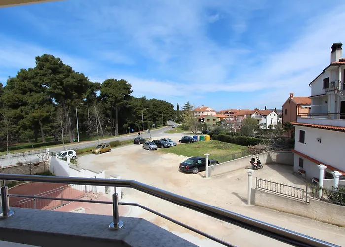 Emanuel Ρόβινι