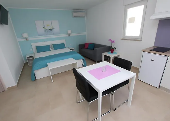 Emanuel Ρόβινι